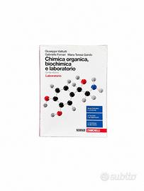 Libro di chimica organica,biochimica e laboratorio