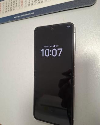Samsung Galaxy ZFlip 6 256Gb con scatola originale