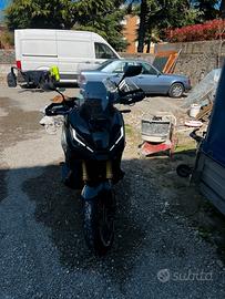 Honda xadv750