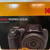 Fotocamera digitale nuova