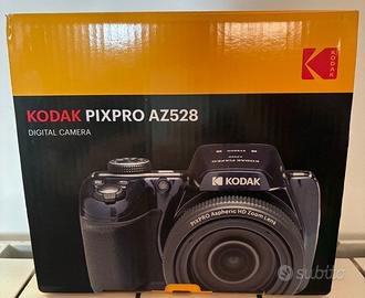 Fotocamera digitale nuova