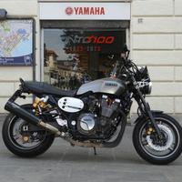 Yamaha XJR 1300 Racer