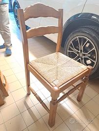 Sedie in legno 