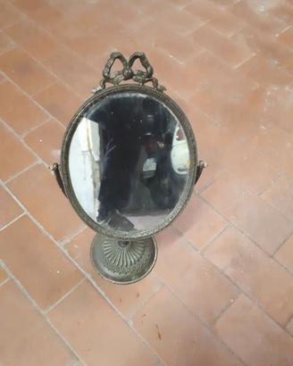 Specchio antico