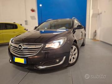 Opel Insignia 2.0 CDTI Sports Tourer Cosmo