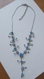 Collana elegante.