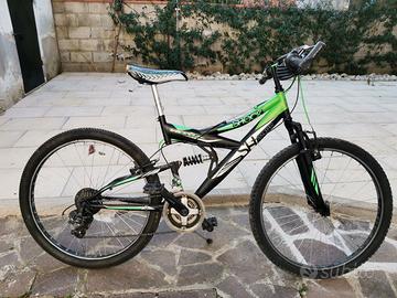 Bicicletta mtb ruote da 26"