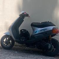 Piaggio zip 70