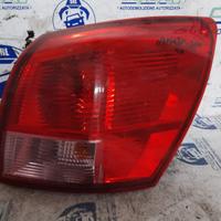 NISSAN QASHQAI 2010 - STOP POSTERIORE DESTRO