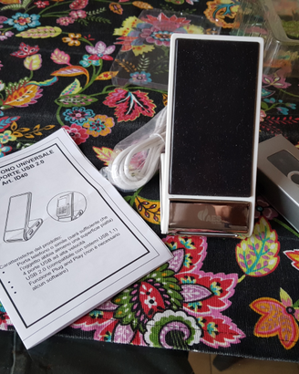 Supporto per Smartphone (4 porte usb)