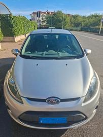 Ford Fiesta Benzina