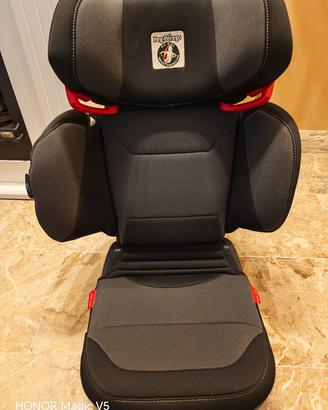 seggiolino PEC Perego con isofix 