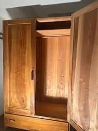 armadio in noce