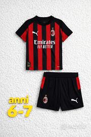 Maglia e pantaloncino Milan 2026 6-7 anni nuovo