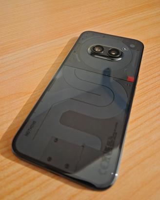 Nothing Phone (2a) Nero 12/256GB (+ vetri e cover)