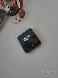 Samsung Galaxy Z Flip5 - 512gb