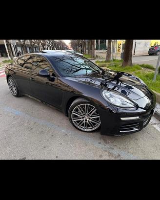 Porche Panamera disel 3.0