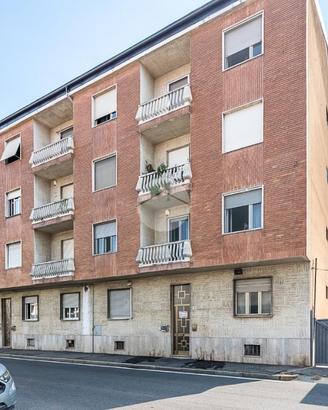 2 LOCALI A GRUGLIASCO