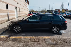 PASSAT VARIANT B8 1.6 TDI 120 CV