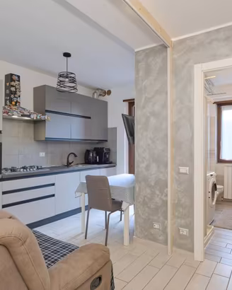 Appartamento di 50 m² con 2 locali e posto auto a 
