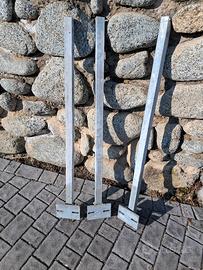 pali in ferro zincati con piastra per poggioli