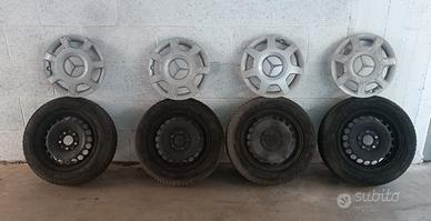 Cerchi, copricerchi e gomme Mercedes w169