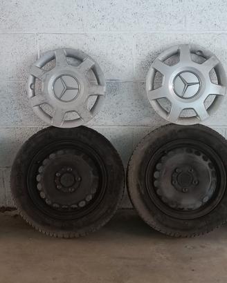 Cerchi, copricerchi e gomme Mercedes w169