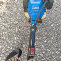 Decespugliatore Yamaha YBC30D