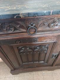 Camera da Letto d'epoca stile Neogotico Piemontese