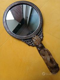 Antico specchio cinese