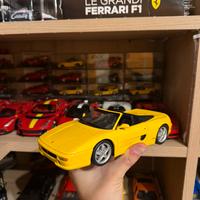 Modellino ferrari f355 spyder