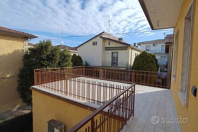 Rif.2460RA35601| appartamento trilocale