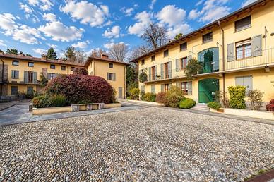 Attico / Mansarda di 193 m² con 4 locali e box aut