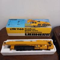 Modellino gru automotrice