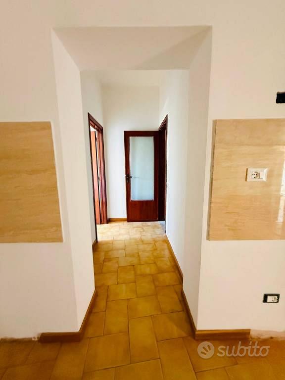 Appartamento di 80 m² con più di 5 locali a Palaia - Vista 5