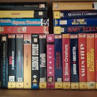  Videocassette a scelta assortite