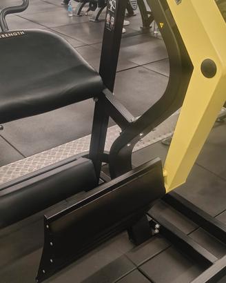 rear kick technogym
