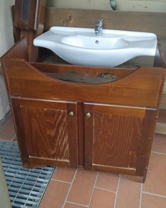 lavandino e mobili bagno 