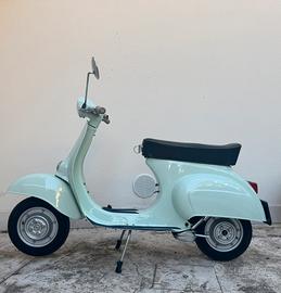 Vespa 50n del 1965 perfettamente restaurata
