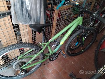 MT 24 Cube Acid Race