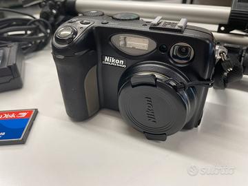 Nikon  coolpix 5400