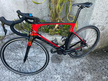 Scott in carbonio