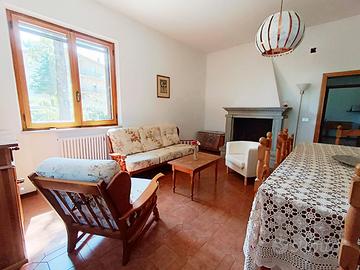 Pennabilli 4+4 con tre camere e giardino