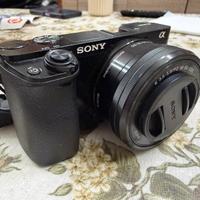 Sony A6000+ Obiettivo 16-50 MM con custodia