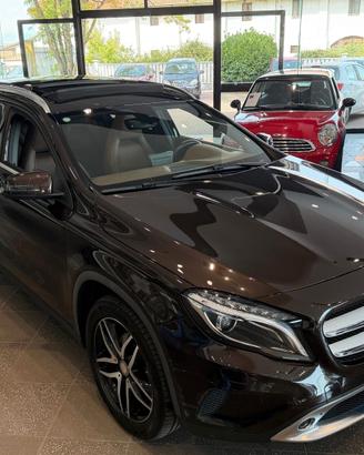 Mercedes-benz GLA 200 d Automatic 4Matic Premium