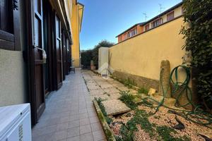 2 LOCALI A MONTE CREMASCO