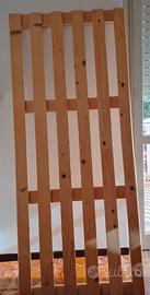 Tavola in legno per letto