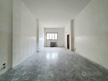 LECCE SAN LAZZARO locali uso deposito