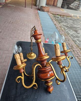 Lampadario legno  e foglia oro fiorentino