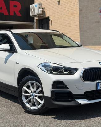 BMW X2 xDrive25e Business-X (NESSUN VINCOLO)